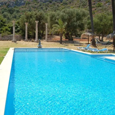 Appartement Spacious In With Mountain View